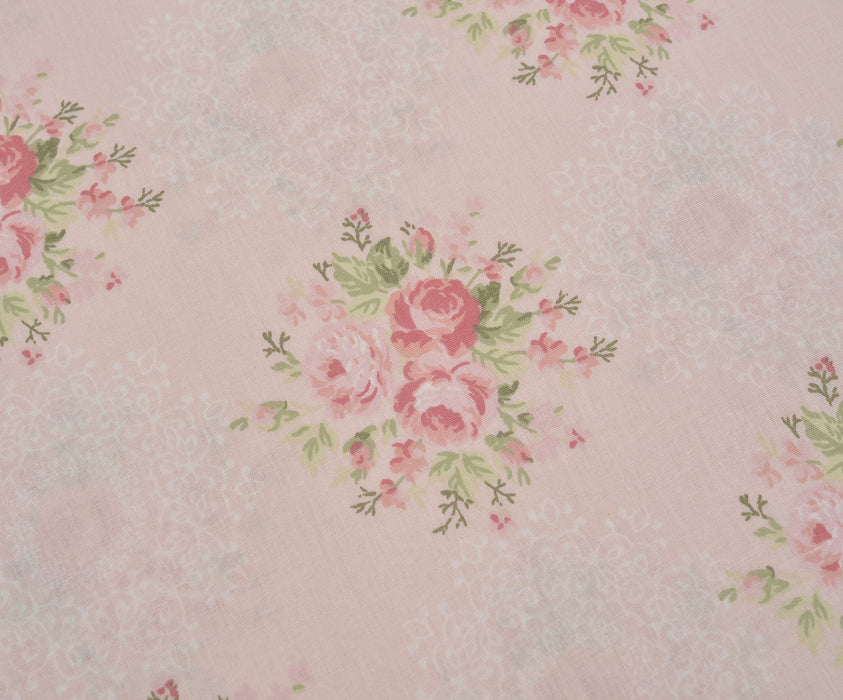 NEVRESİMLİK SIRALI GÜL DESENLİ POPLİN KUMAŞ - PEMBE