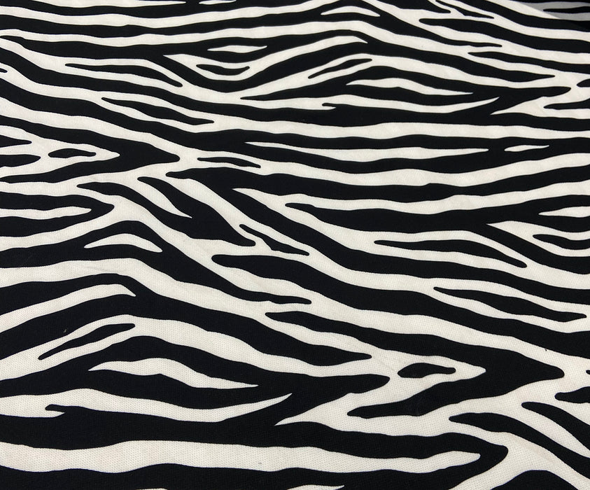 ZEBRA DESEN DİJİTAL BASKI KUMAŞ - SİYAH