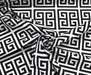 GREEK KEY DESENLİ DİJİTAL BASKI KUMAŞ - SİYAH