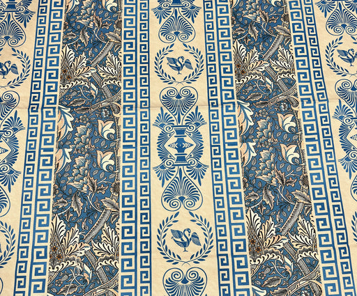 ETNİK KİLİM DESENLİ  DİJİTAL BASKI KUMAŞ - MAVİ