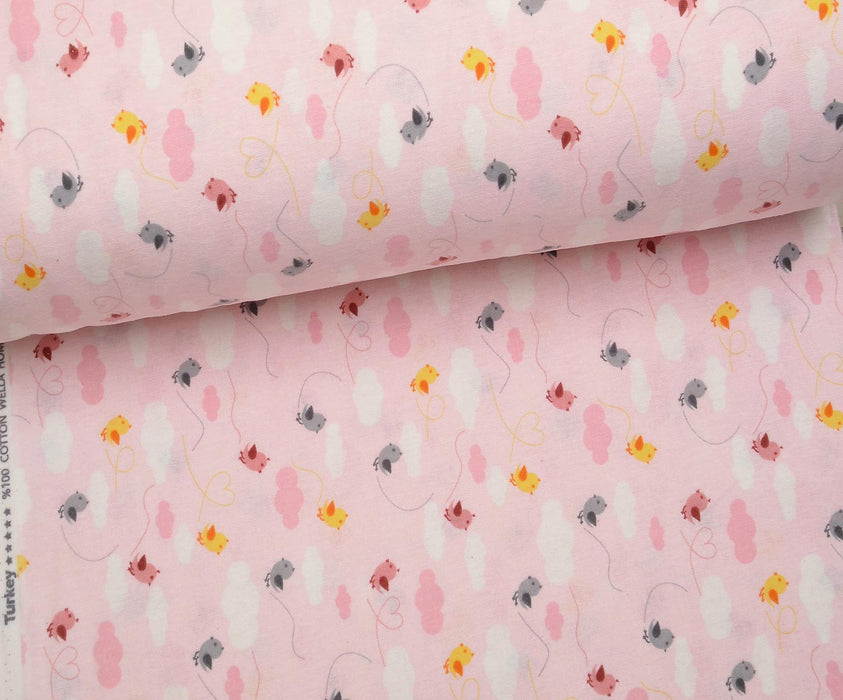 FLANEL BULUT VE MİNİK KUŞLU PAZEN KUMAŞ - PEMBE